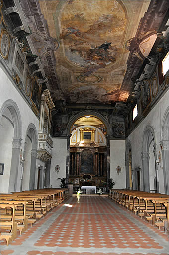 Vue de la nef de Santa Maria Maddalena dei Pazzi