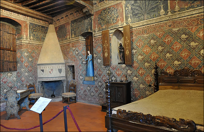 A room of the Davanzati Palace