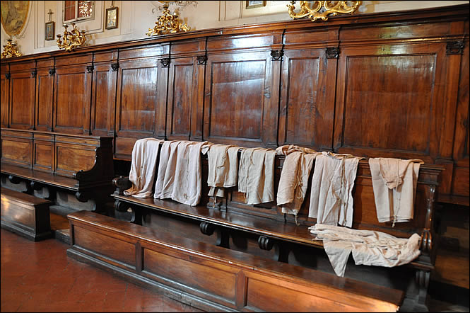 The interior of the chapel of the Servites