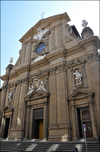 The faade of the church of San Gaetano